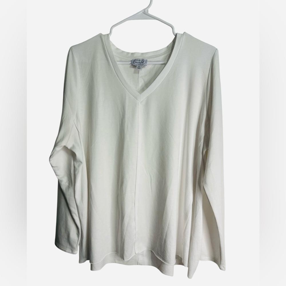 Mud Pie Women's White Long Sleeve V-Neck Top
